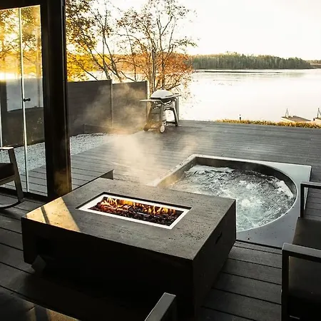 Noir Muurla - Premium - Lakefront - Stylish