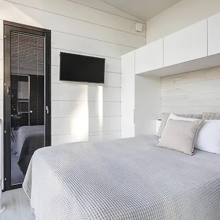 Noir Muurla - Premium - Lakefront - Stylish 빌라 살로