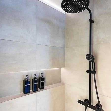 Noir Muurla - Premium - Lakefront - Stylish *