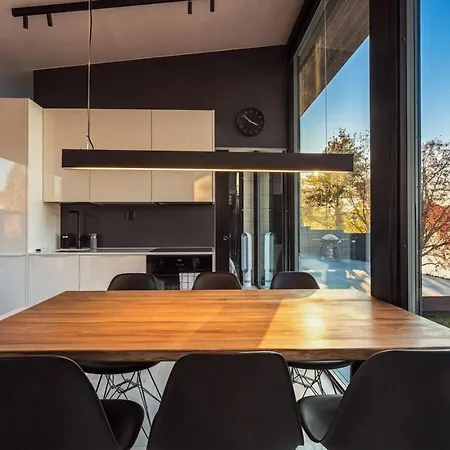 Noir Muurla - Premium - Lakefront - Stylish Villa