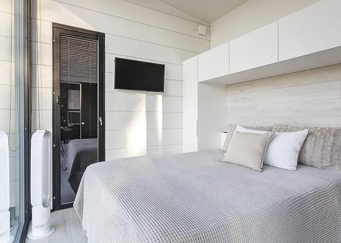 Noir Muurla - Premium - Lakefront - Stylish Villa Salo (Salo)