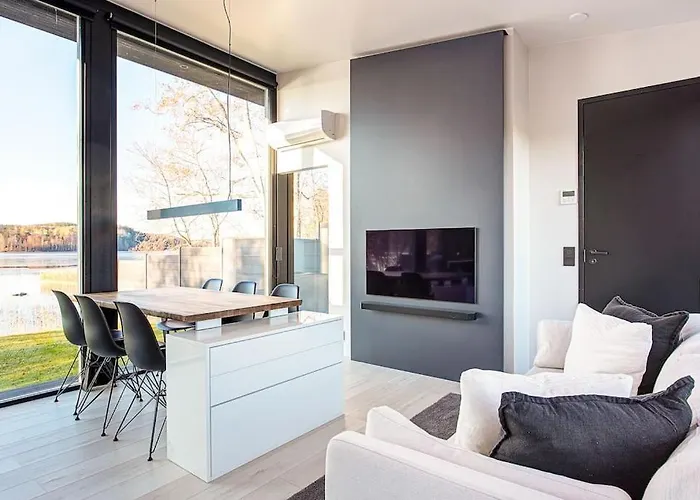 Noir Muurla - Premium - Lakefront - Stylish Villa